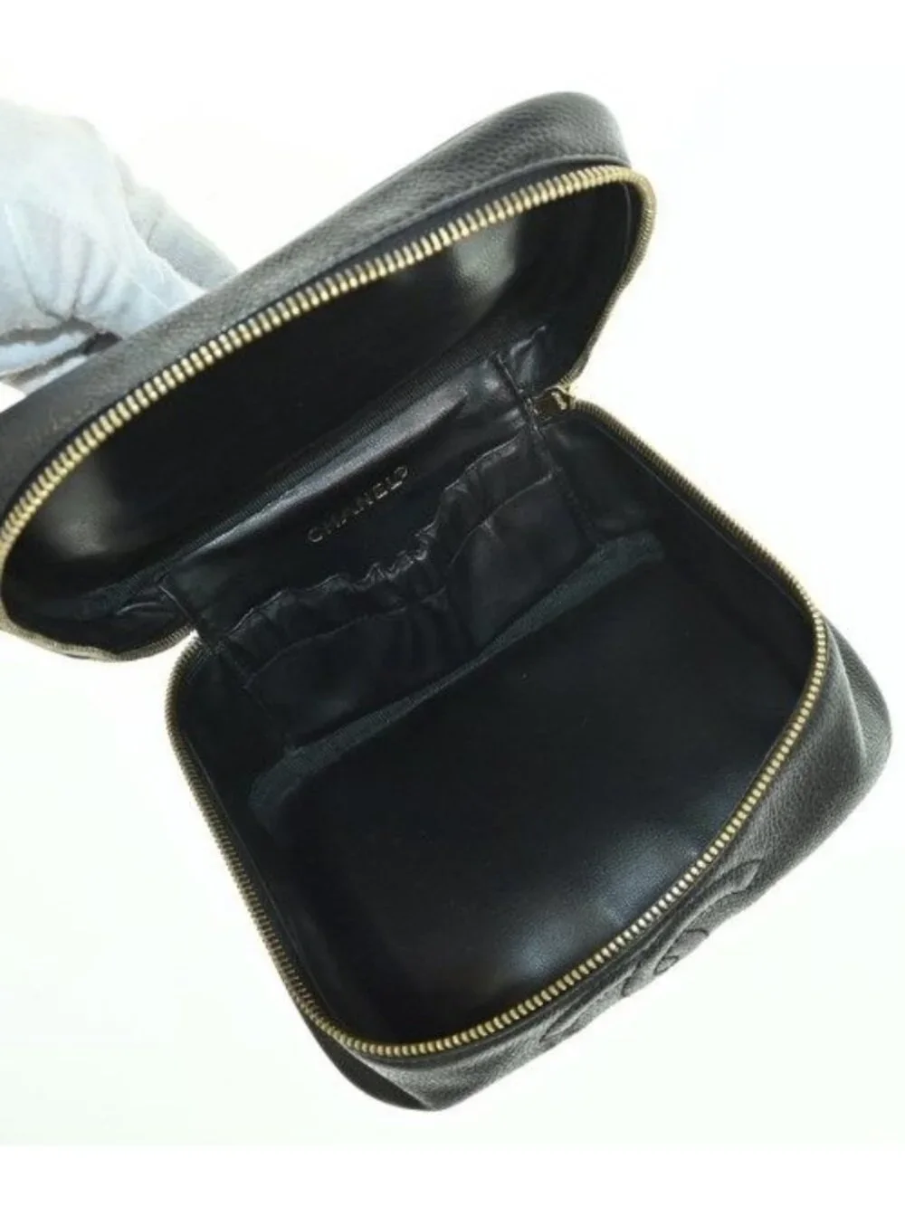 ★SOLD★ Chanel Handbag Black - Picture 3 of 9